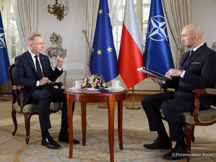 Andrzej Duda: "Zostawmy na razie kwestie rozliczeń..."